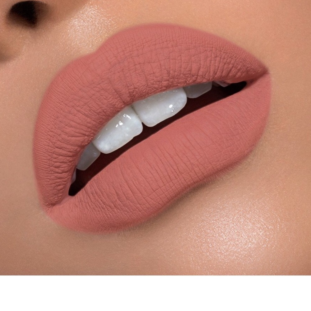 Kylie Cosmetics velvet lipstick